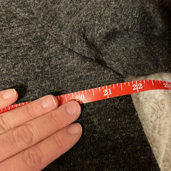 Embellished knit top. Great for holidays or new year’s celebrations - Picture 5 of 6